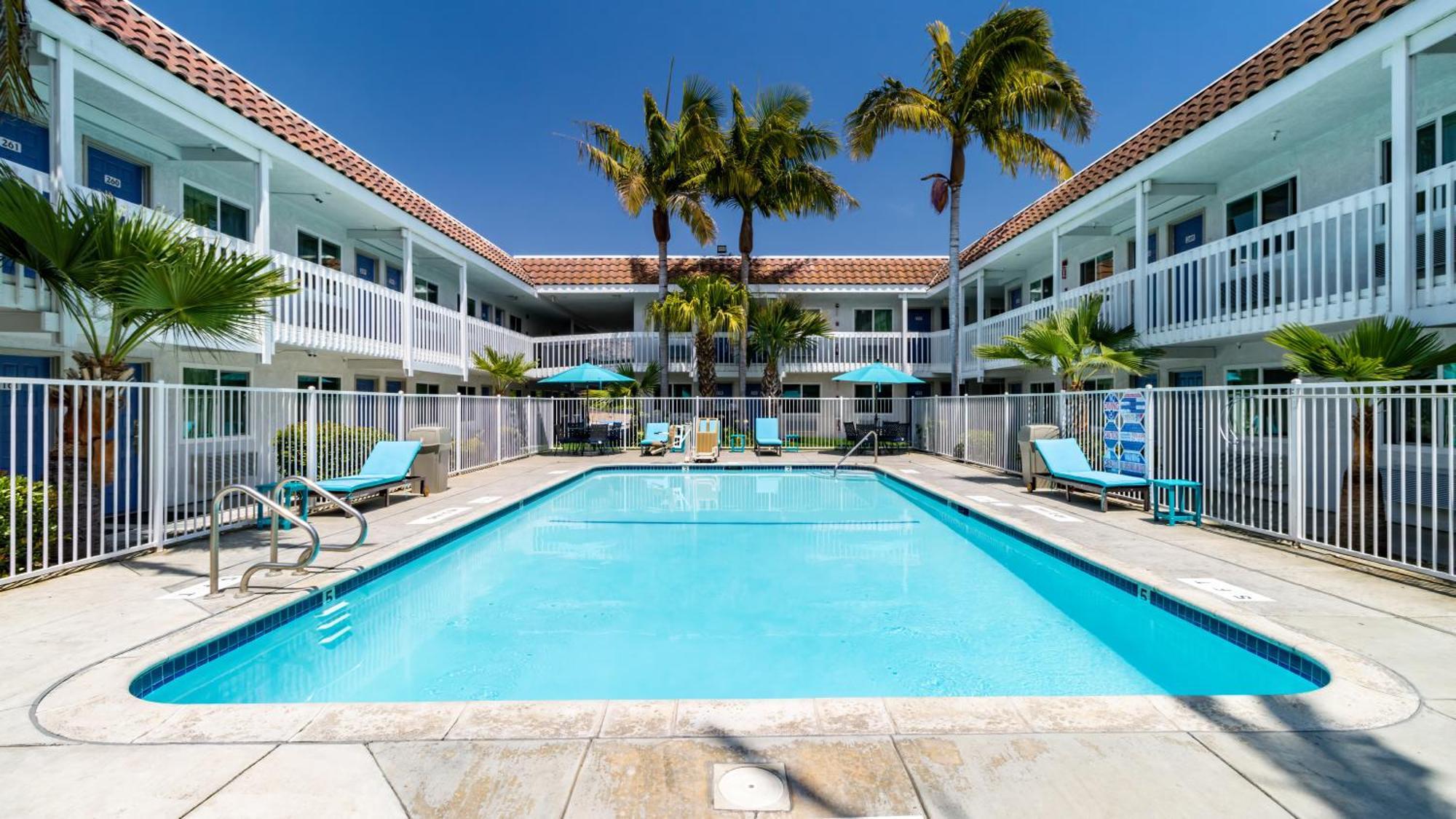 Studio 6 Suites Carpinteria, Ca Santa Barbara South Extérieur photo